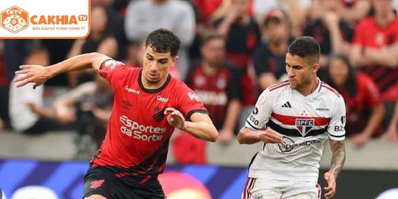 Không khí cuồng nhiệt trên khán đài các trận cầu Brazil